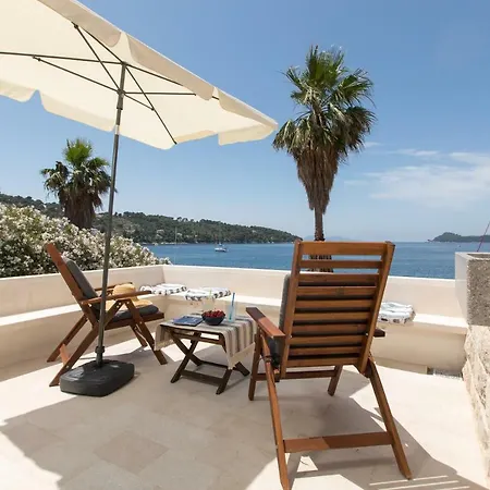 アパート The Little *