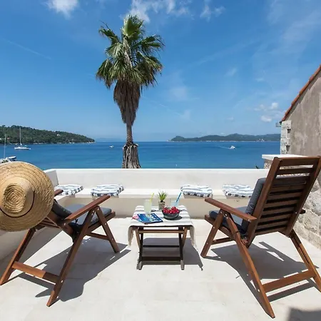 The Little アパート ロプド