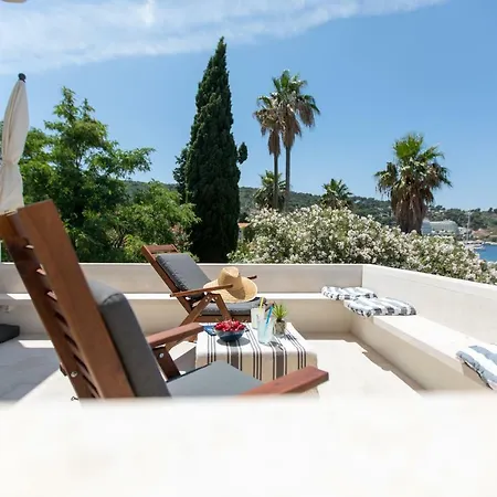 アパート The Little ロプド