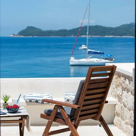 The Little ロプド